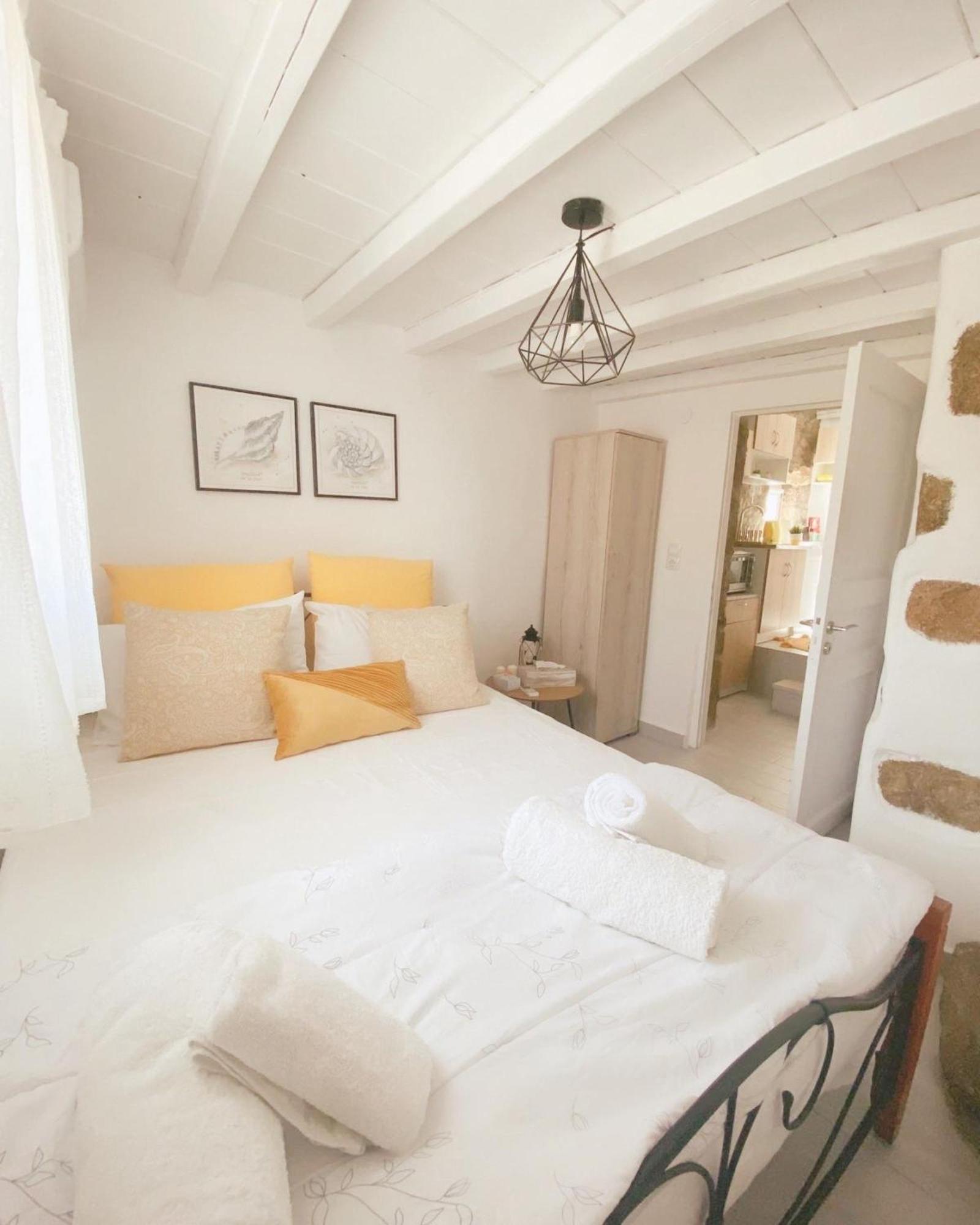 Naira Family Suites Mykonos Mykonos Town Exterior photo